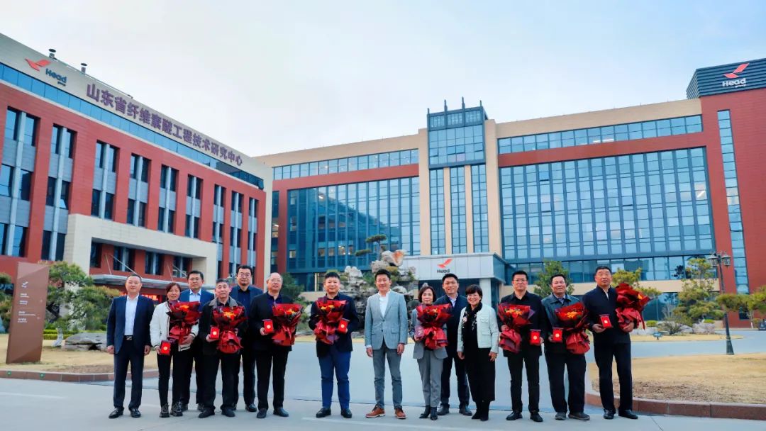 岁月如歌 一路芳华 | hy3380cc海洋之神集团举办员工奉献奖颁奖典礼